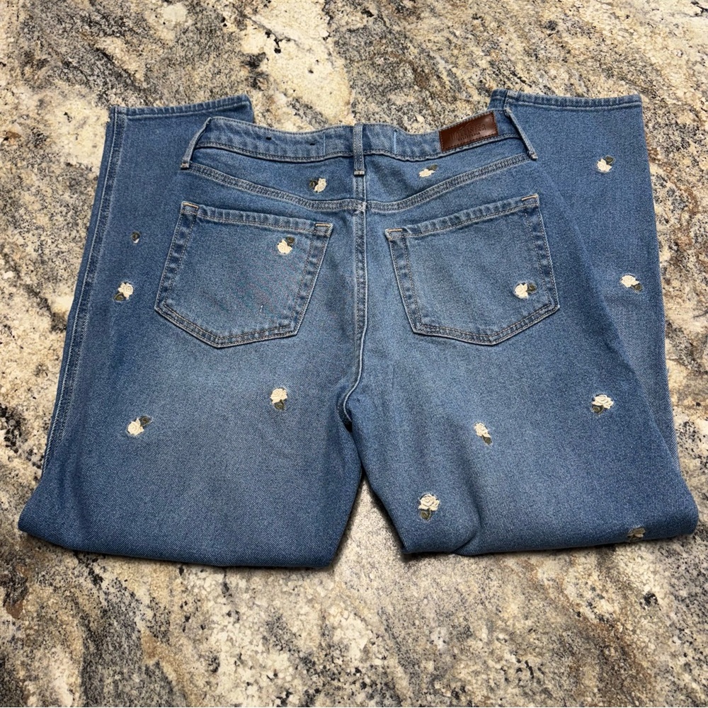 Hollister Ultra High-Rise Mom Jeans Blue Jeans Stretch Floral Embroidery Size 7R - Picture 2 of 9